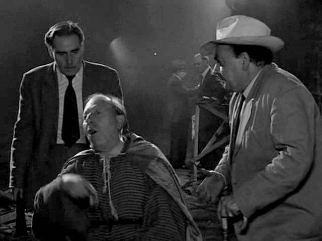 LOS JUEVES, MILAGRO