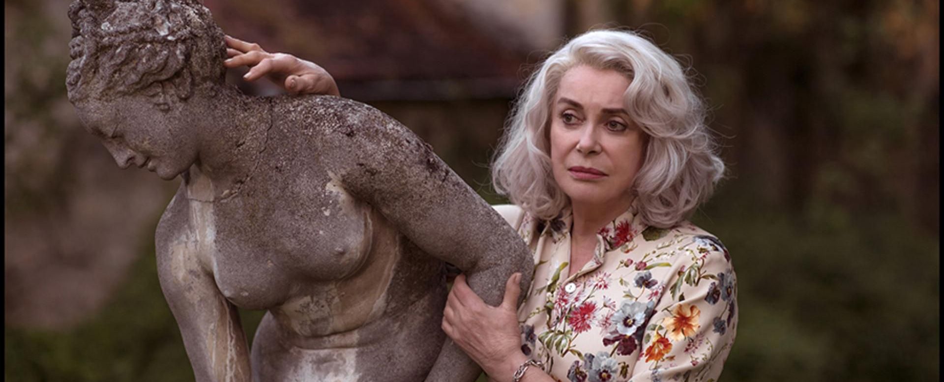 LA ÚLTIMA LOCURA DE CLAIRE DARLING