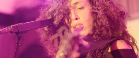 PAULA MAFFIA | LA PUÑALADA