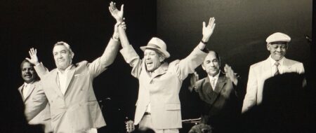 ELIADES OCHOA: FROM CUBA TO THE WORLD | Lumiton