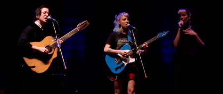 MARINA FAGES, LUCY PATANÉ Y MARIANA MICHI