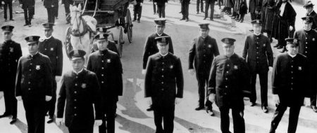 POLICÍAS | Lumiton